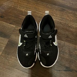 Girls Nike Basketball Shoes size 1.5.  Used only for 1 season.